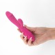 VIBRADOR RECARREGÁVEL COM ESTIMULADOR DE CLITÓRIS BLOSSOMS ROSA CHOQUE E LUBRIFICANTE À BASE DE ÁGUA INCLUÍDO CRUSHIOUS